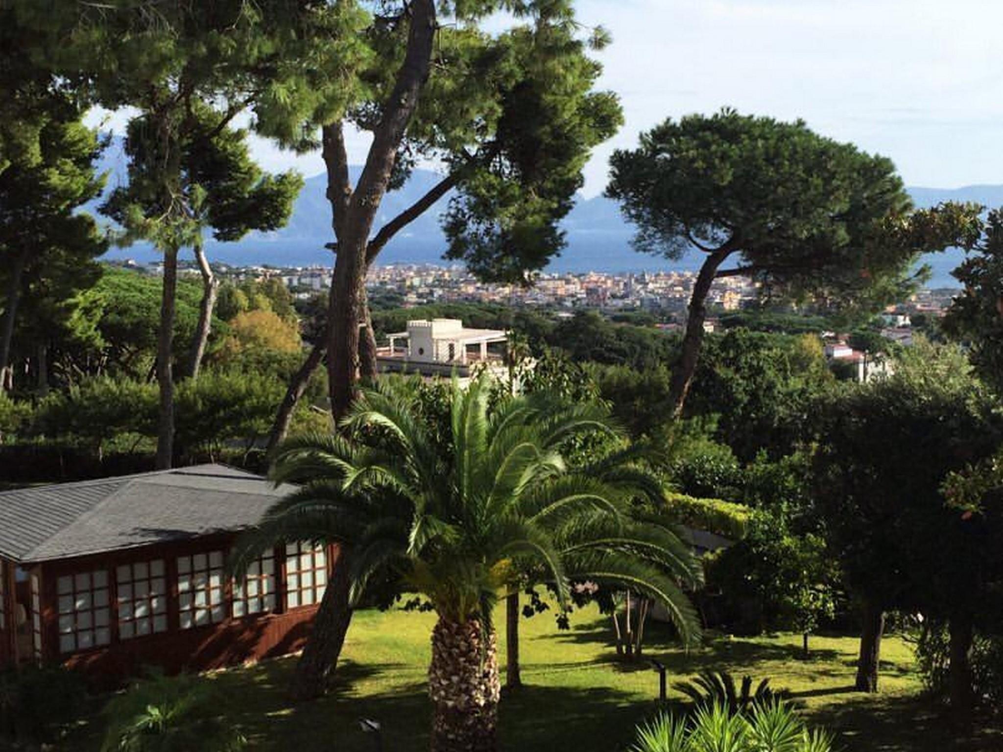 Hotel Sakura Torre del Greco Bagian luar foto